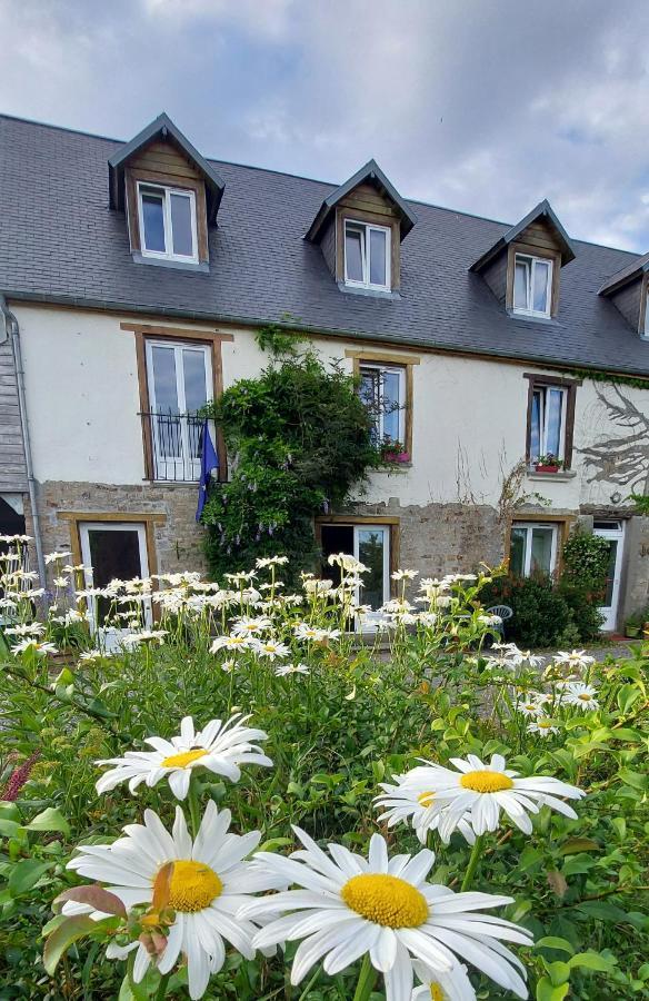 Gite Naturally Calm Montbray Exterior foto